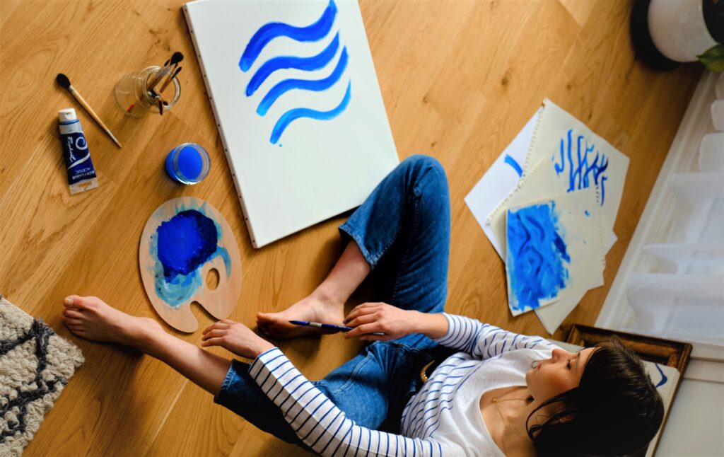art education vs. art therapy